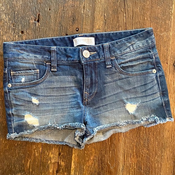 Express Pants - Express Women’s Distressed Denim Shorts, Size 00